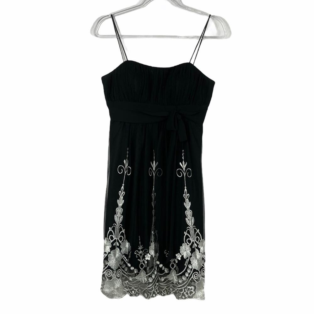 S.L. Fashions Black & White Spaghetti Strap Lace Embroidery Overlay Dress - 6P